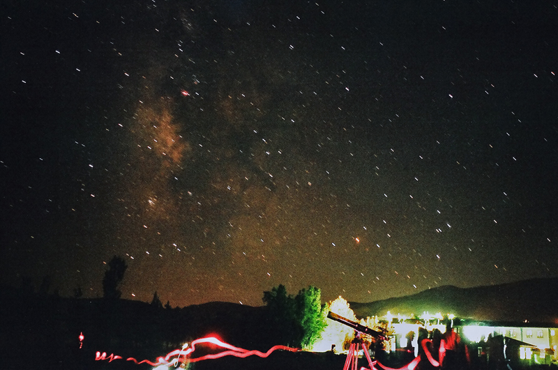 in نجومی ( ميدان ديد باز) عکاس : Astronomy راه شیری با آنالوگ